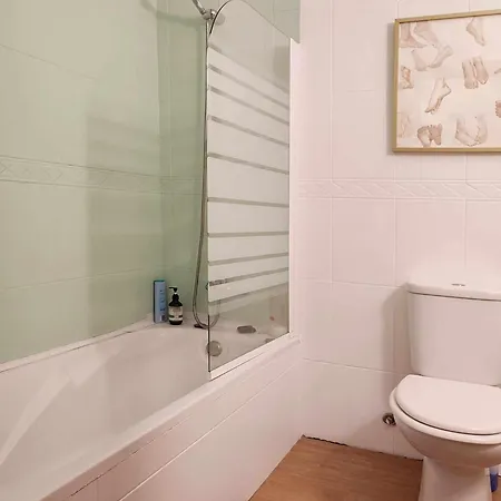 Séjour chez l'habitant Queen Bedroom